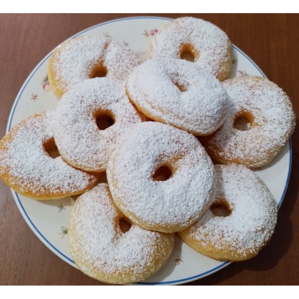 

DONAT ISI 5 DONAT JADUL ISI 5 HOMEMADE DONAT SUSU GULA HALUS DONUT HOMEMADE DIAMETER 8CM BOLU KETAN HITAM MINI