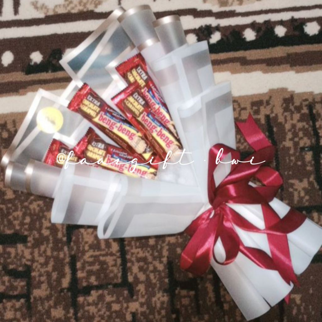 

Buket snack murah || Buket wisuda || Buket custom