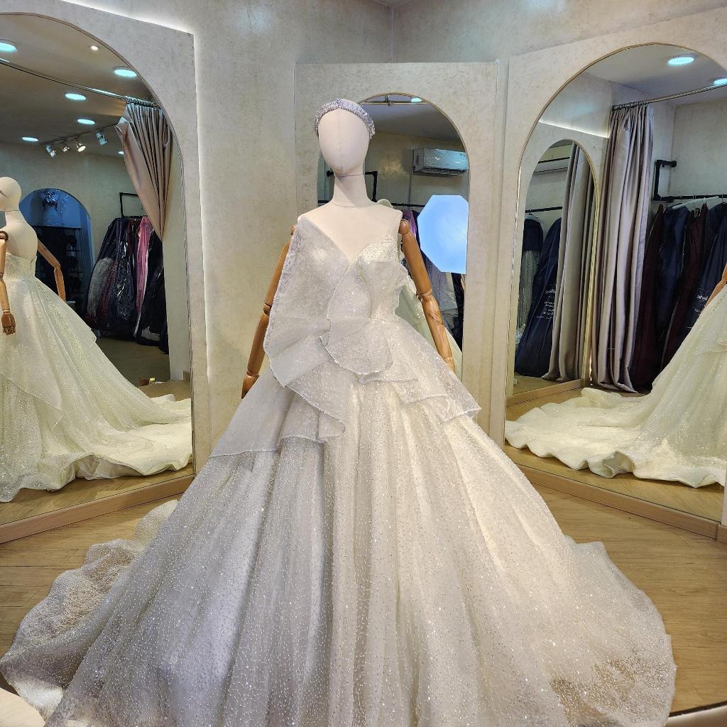 Gown Premium/Gaun Wedding/Pernikahan/Pesta Elegan Mewah Dress Wanita Warna White/Putih/Prewedding/Ga