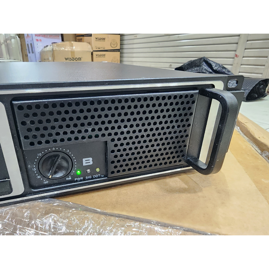 Power amplifier peavey CS 4000 / CS4000 – China