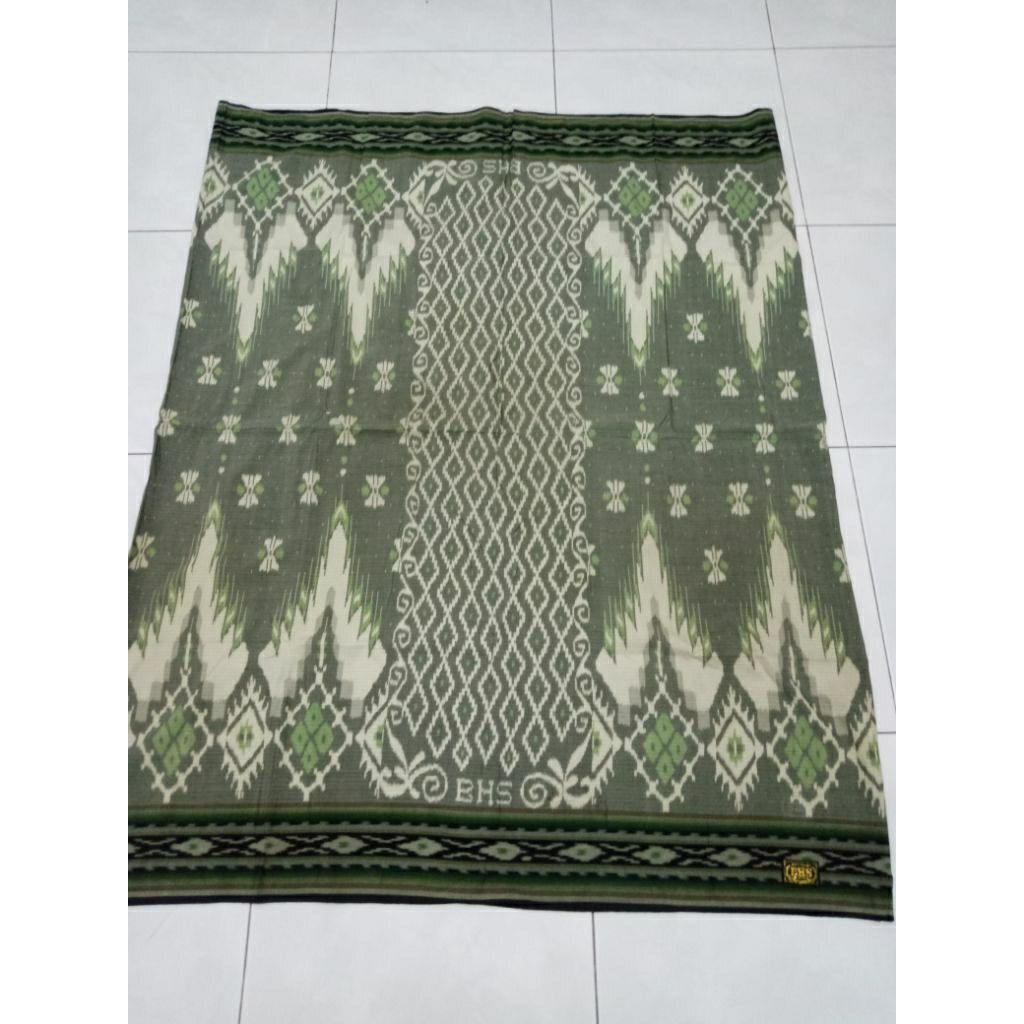 SARUNG BHS SECOND / SARUNG BHS