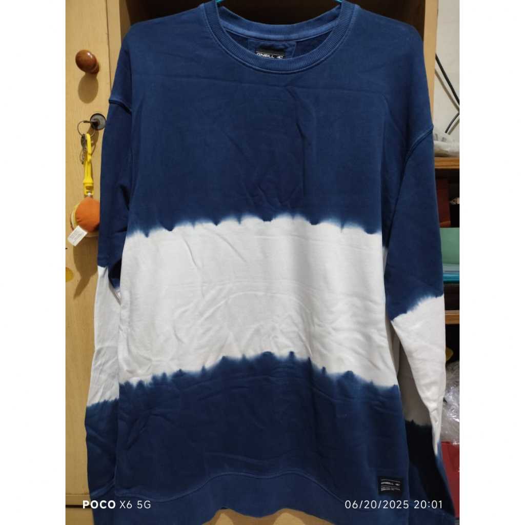 Crewneck vintage navy O'neill size XL (not uniqlo)