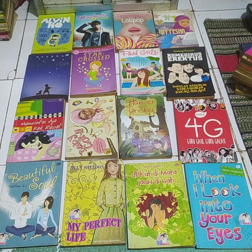 Novel Beautiful soul.My perfect life.Dekat di mata When i look into your eyes.Hansel dan gretel.49 g