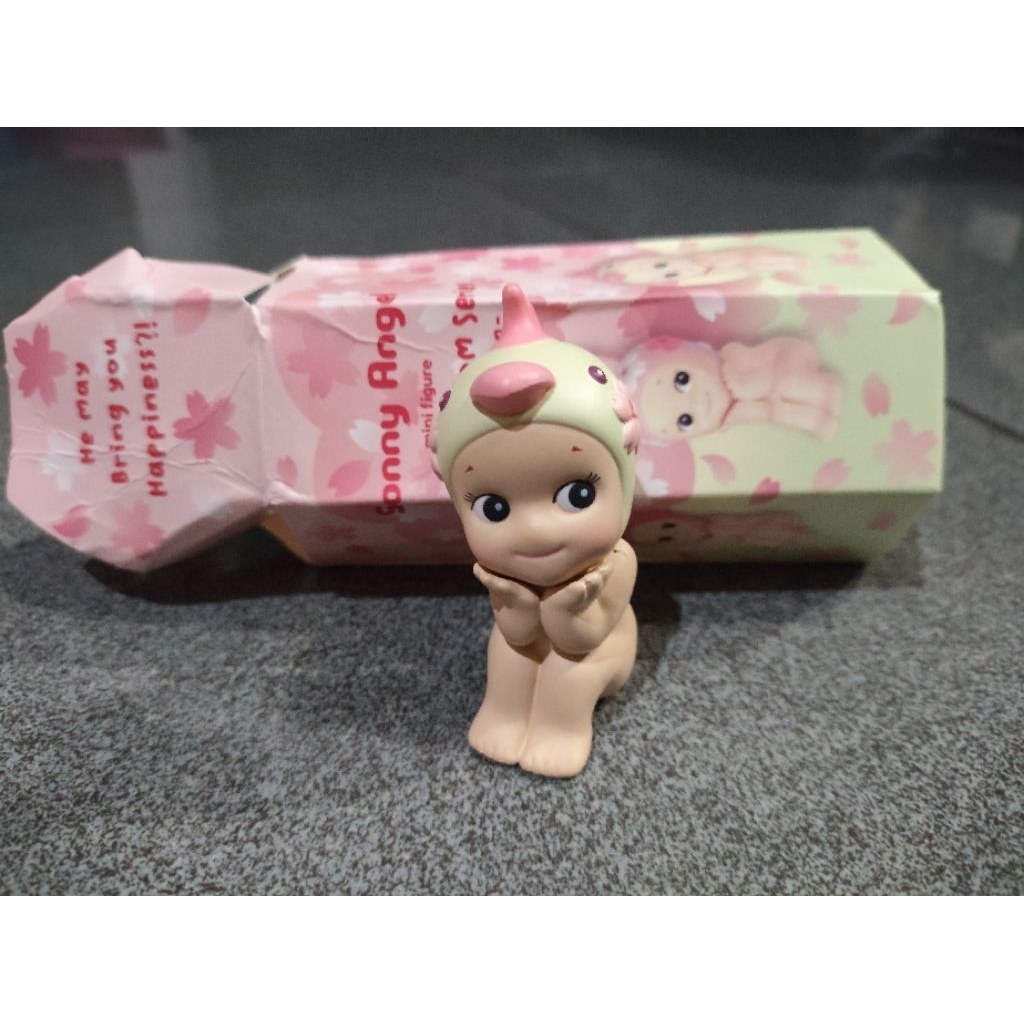 Sonny Angel Cherry Blossom (Parrot)