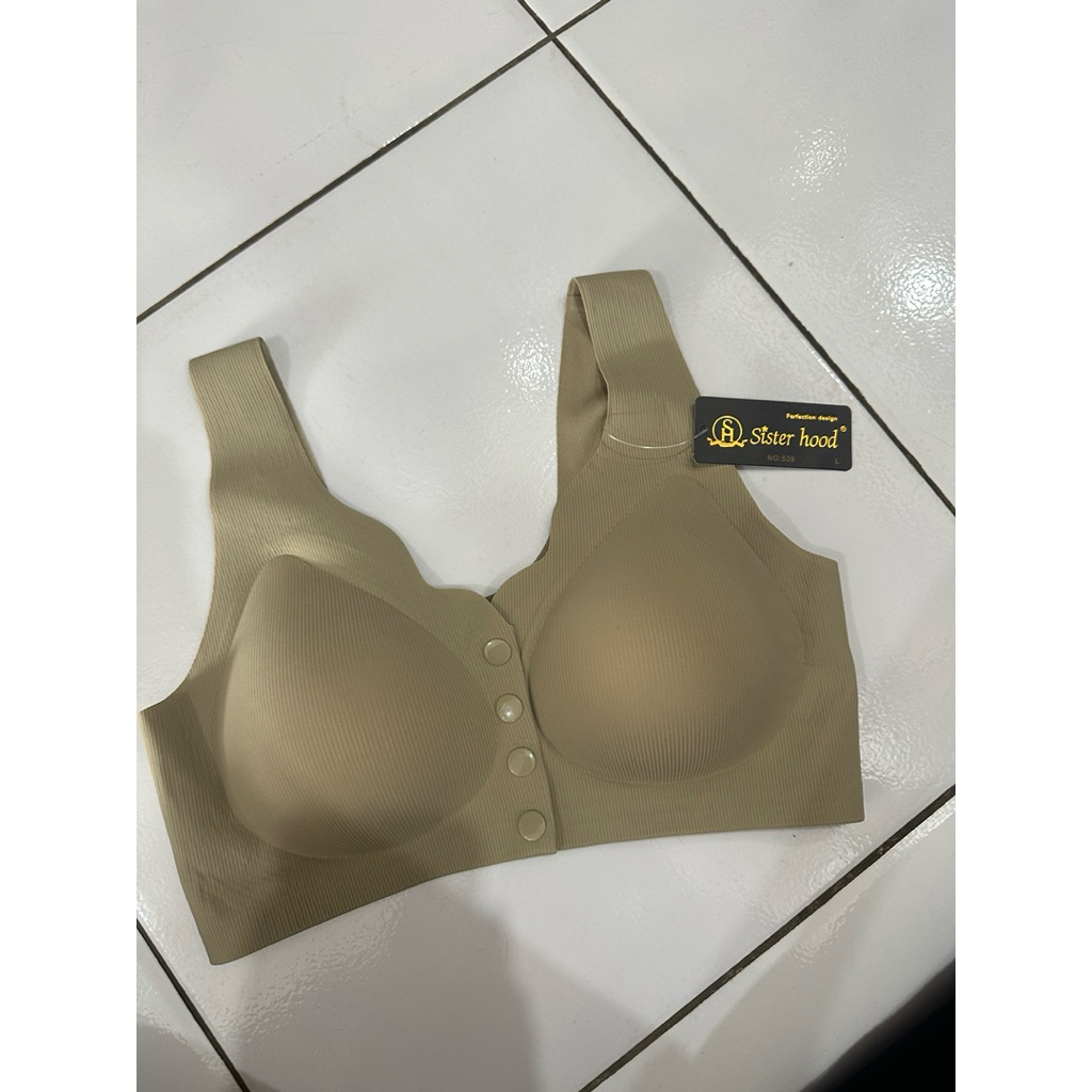 BRA SISTER HOOD