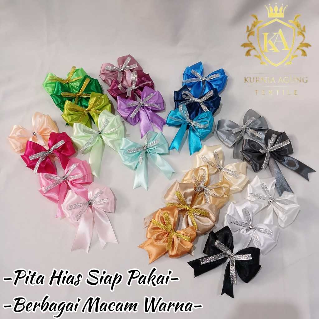 

Handmade Pita Siap Pakai / Pita Dekorasi Hampers / Pita Tumpuk 2 Glitter Emas, Silver / Ukuran Pita 2.5cm Harga Per 1pcs