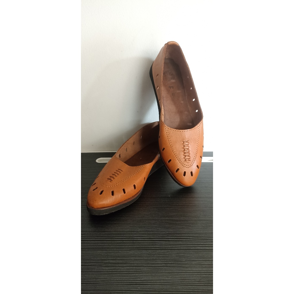 Sepatu Kulit Wanita/ Sepatu Loafers Vintage/ Sepatu Vintage Wanita