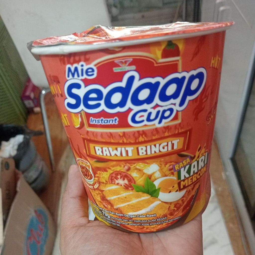 

MIE SEDAAP INSTANT CUP KARI MERCON