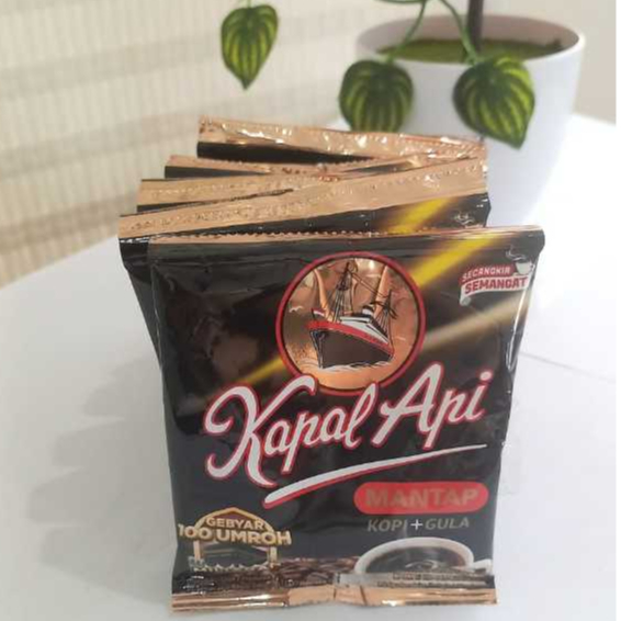 

Kopi Kapal api Mantap 1 Renceng 10 PCS Coffee instan gula bubuk kopi Hitam