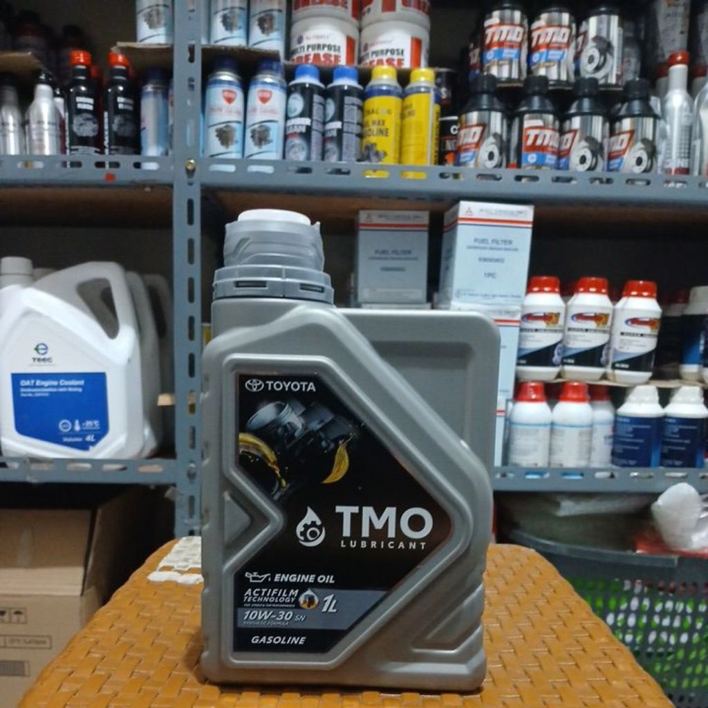 Oli toyota-tmo 10w-30 bensin 1L-original toyota