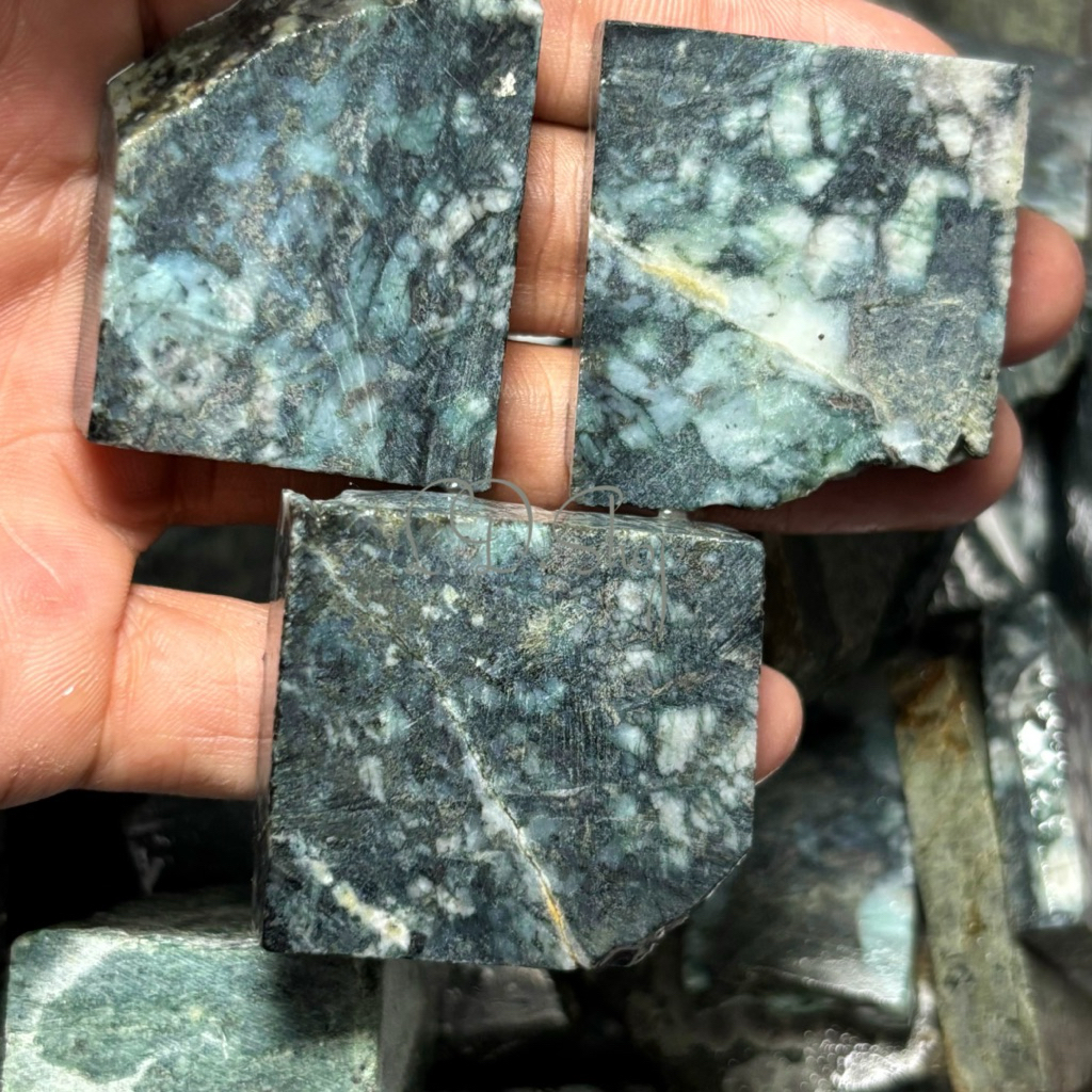 batu akik badar perak hijau klep 3D / bongkahan batu akik badar perak asli natural 100%