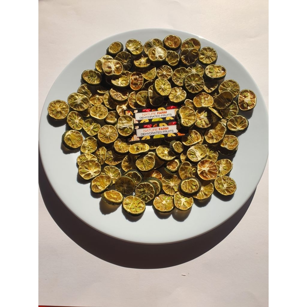 

Nature Farm Premium Dried Jeruk Limau iris kering garnish - resin - tea - infused water