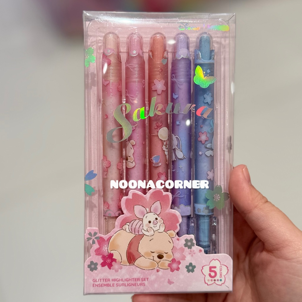 

Miniso x Disney ‼️ Stabilo Gliter / Highlighter Glitter Sakura Season Winnie The Pooh Collections (1 set)