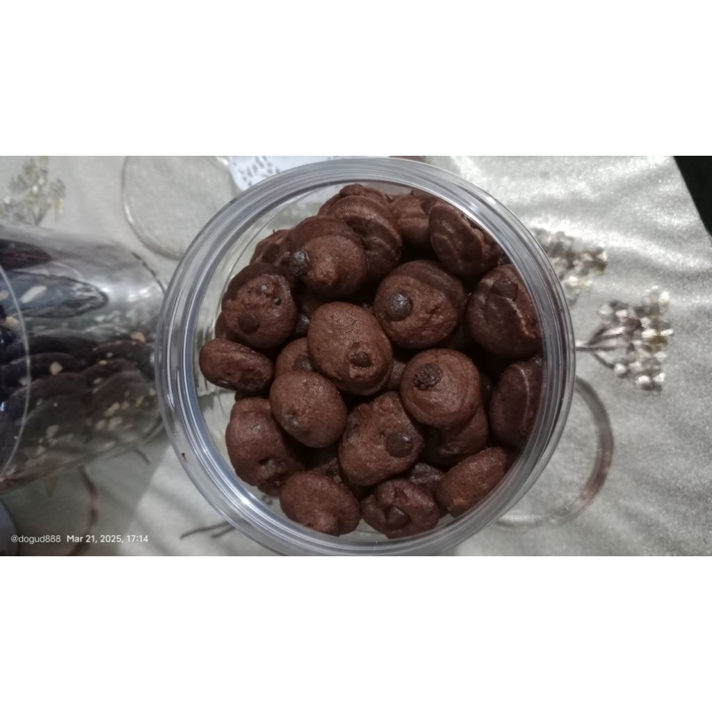 

chocolate chips bites premium butter