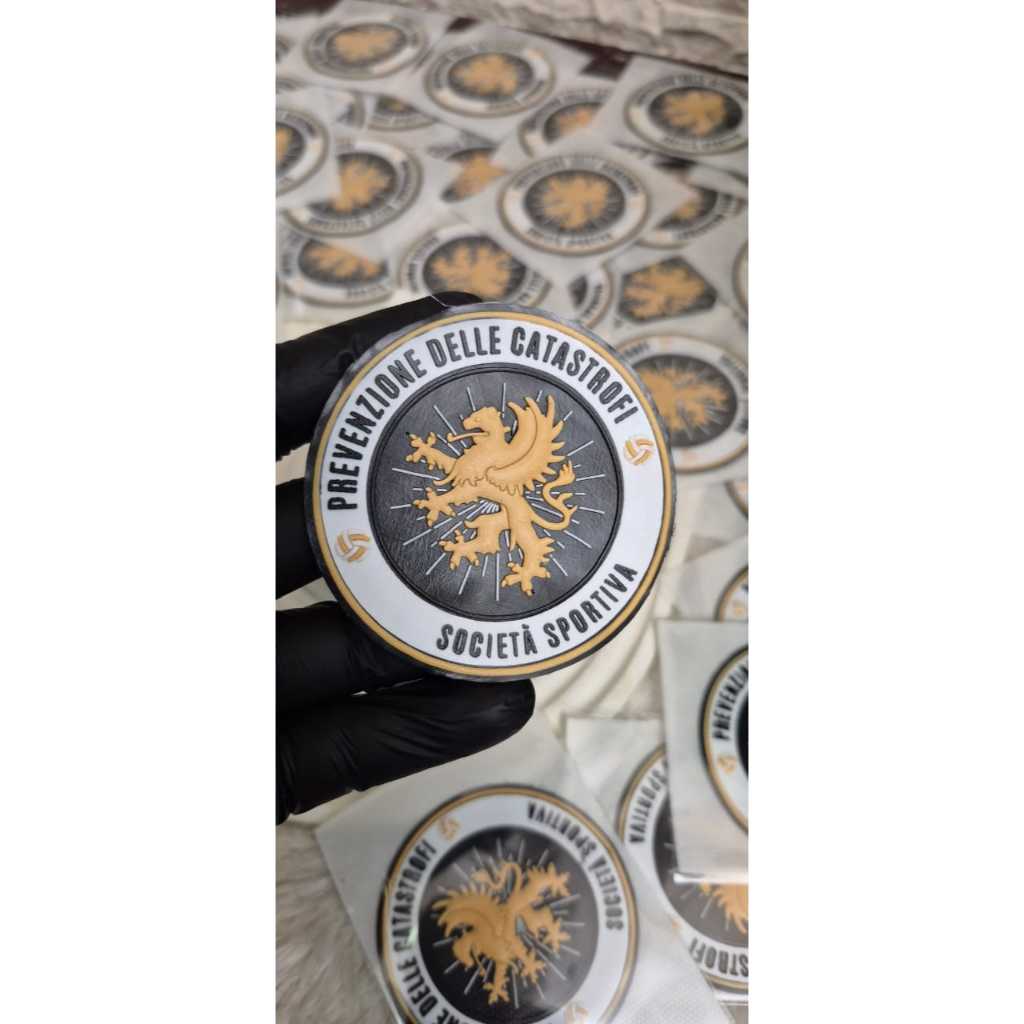 BIKIN KARET CUSTOM LABEL PATCH JERSEY LOGO RUBBER TPU SISTEM VELCRO HOTMELT JAHIT