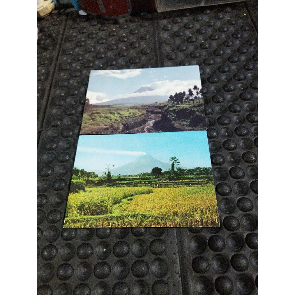 

paket kartu pos jadul merapi volcano 2 buah