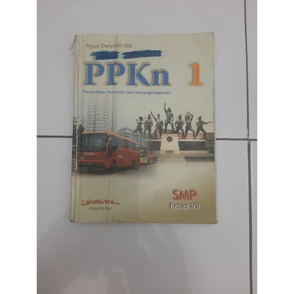 Buku PPKN 1 SMP Kelas 7 Yudhistira