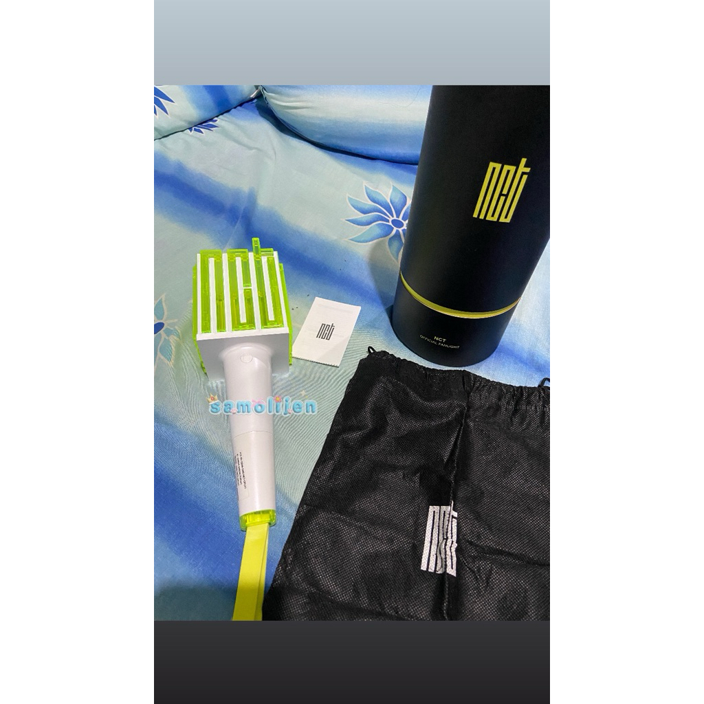 (Preloved) NCT Official Lightstick Ver. 1