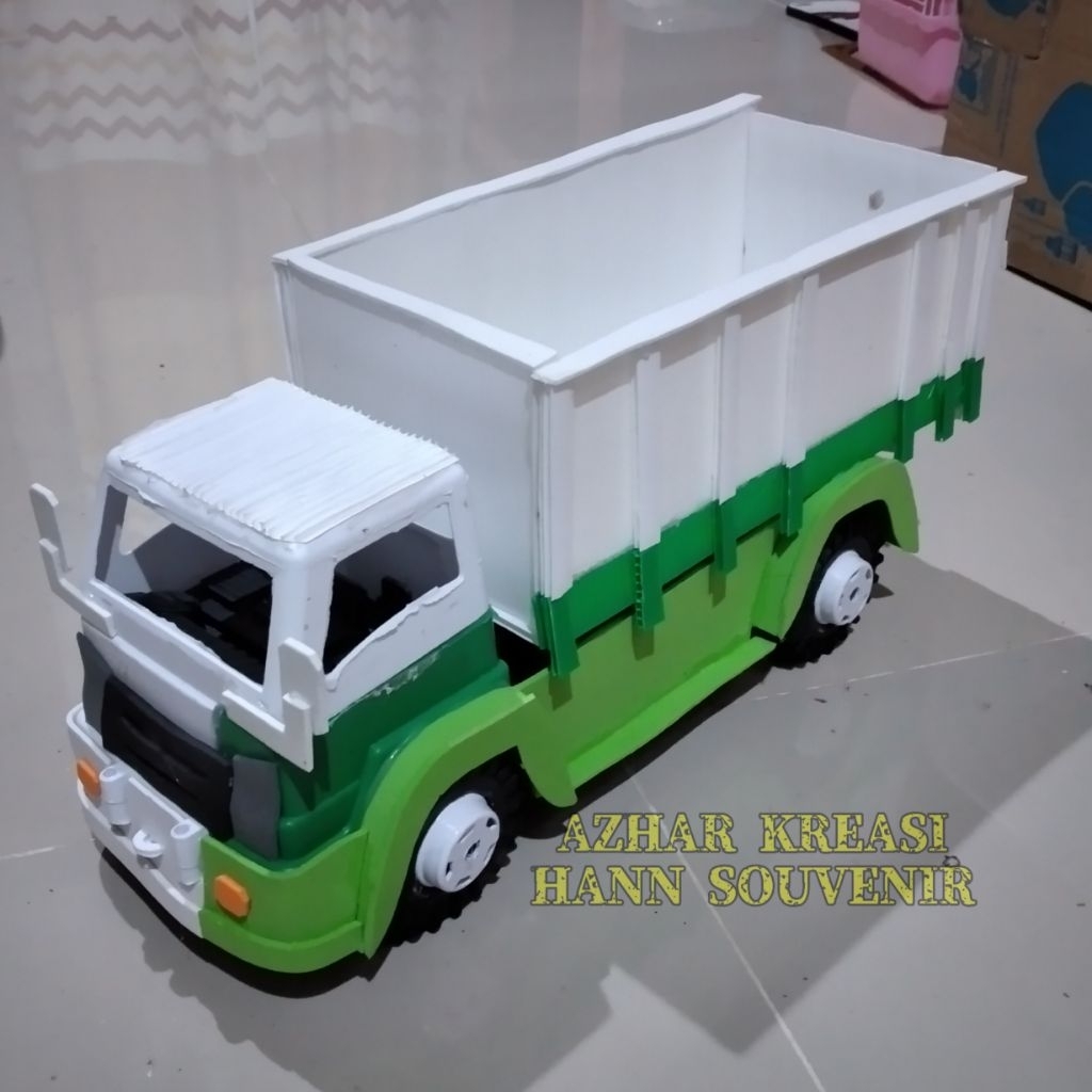 Mainan truk plastik modifikasi keren