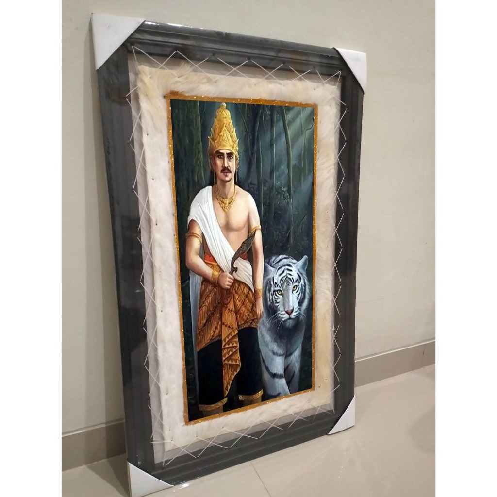 Hiasan Dinding aestetic Prabu Siliwangi (kujang) Asli Kulit Kambing  Premium Lukisan Sablon