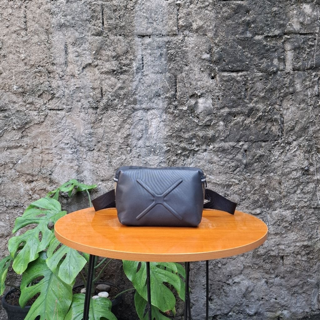 Chrome Industries Helix Handlebar Waist Bag Sling Bag