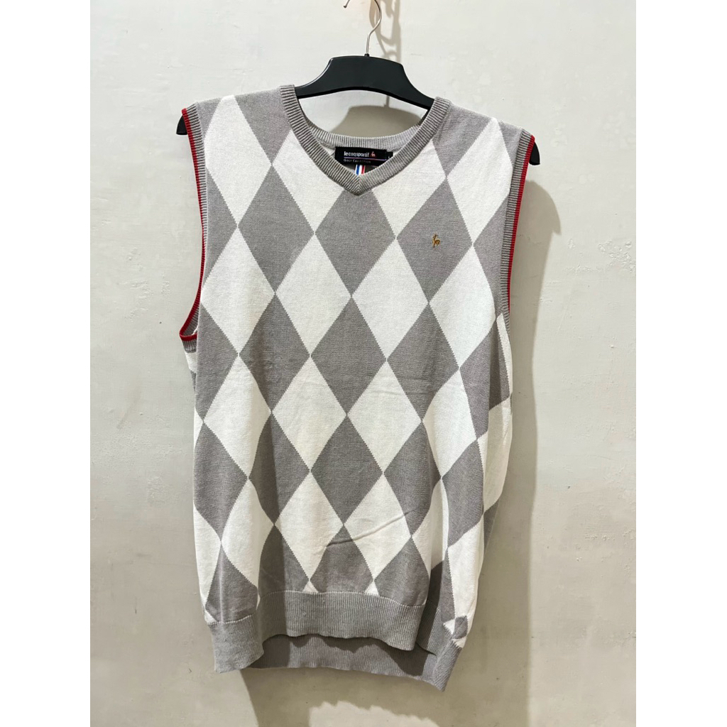 PRELOVED VEST KETUPAT by Le coq sportif golf collection