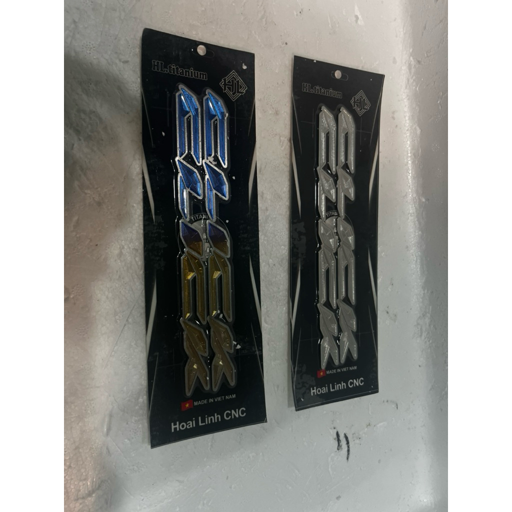 Emblem Click titanium  emblem vario titanium