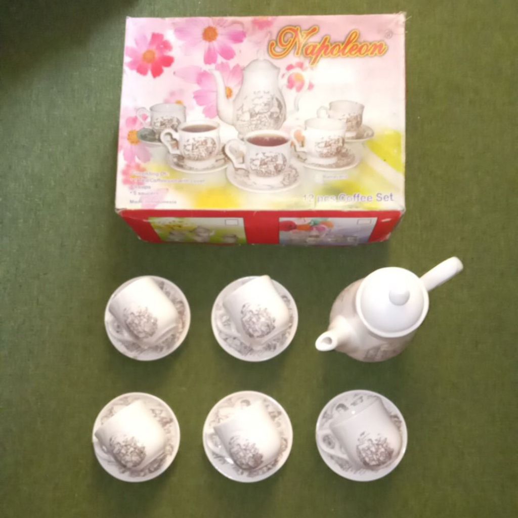 RT PERLENGKAPAN RUMAH TANGGA COFFE SET NAPOLEON CANGKIR TEKO GELAS NAPOLEON ISI 1 CANGKIR 5 SET PIRI
