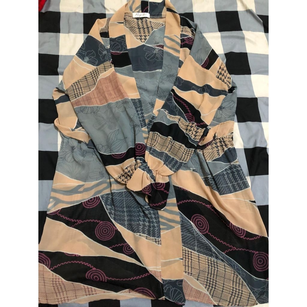 KAFEEL-OUTER-MAYOUTFIT