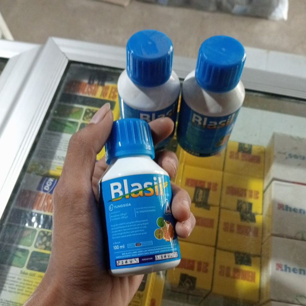 Fungisida Blasil kemasan 100ml
