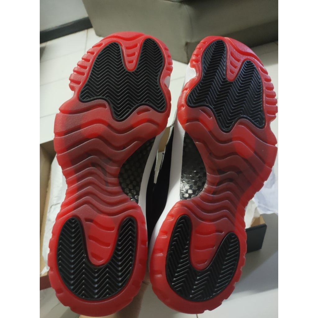 air jordan 11 retro low bred 2025