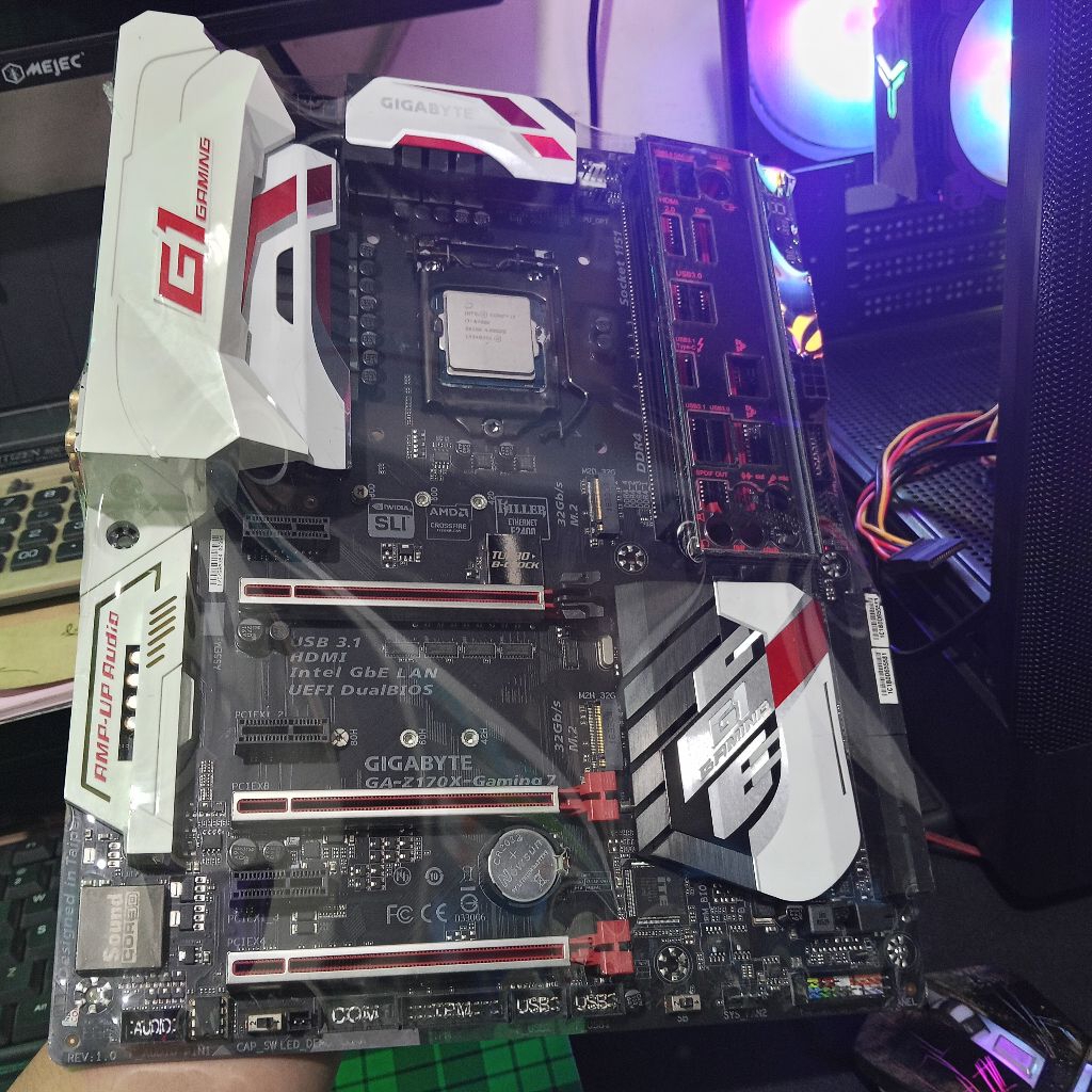Motherboard Gaming Gigabyte Z170X + Processor intel core i7 - 6700K Lga 1151 Like New