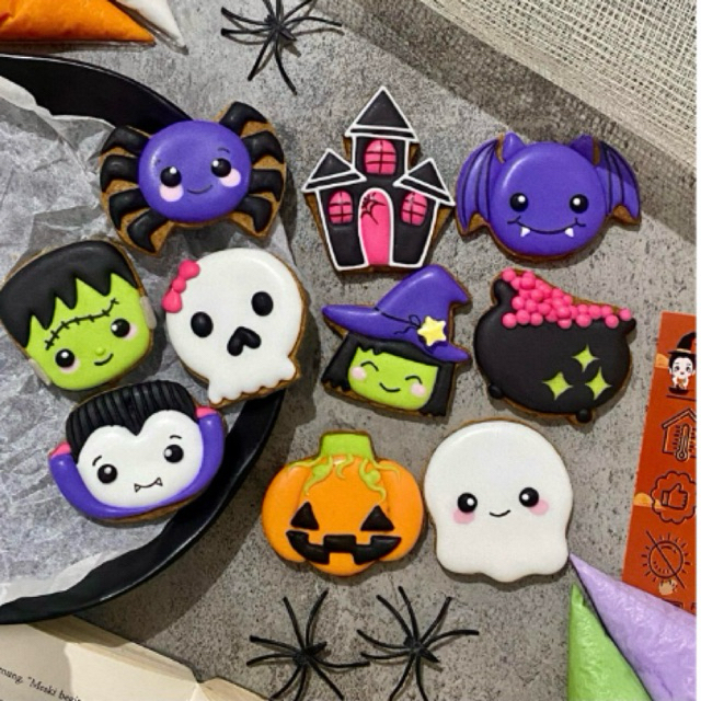 

Halloween Cookies Character - Sugar Cookies / Decorated Cookies / Kukis Hias