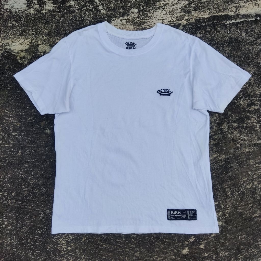 

Kaos BiSH. Global Uniqlo x BiSH