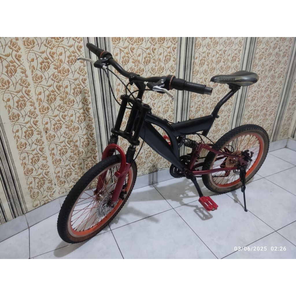 MTB Fullsus UK.20 Doesbike