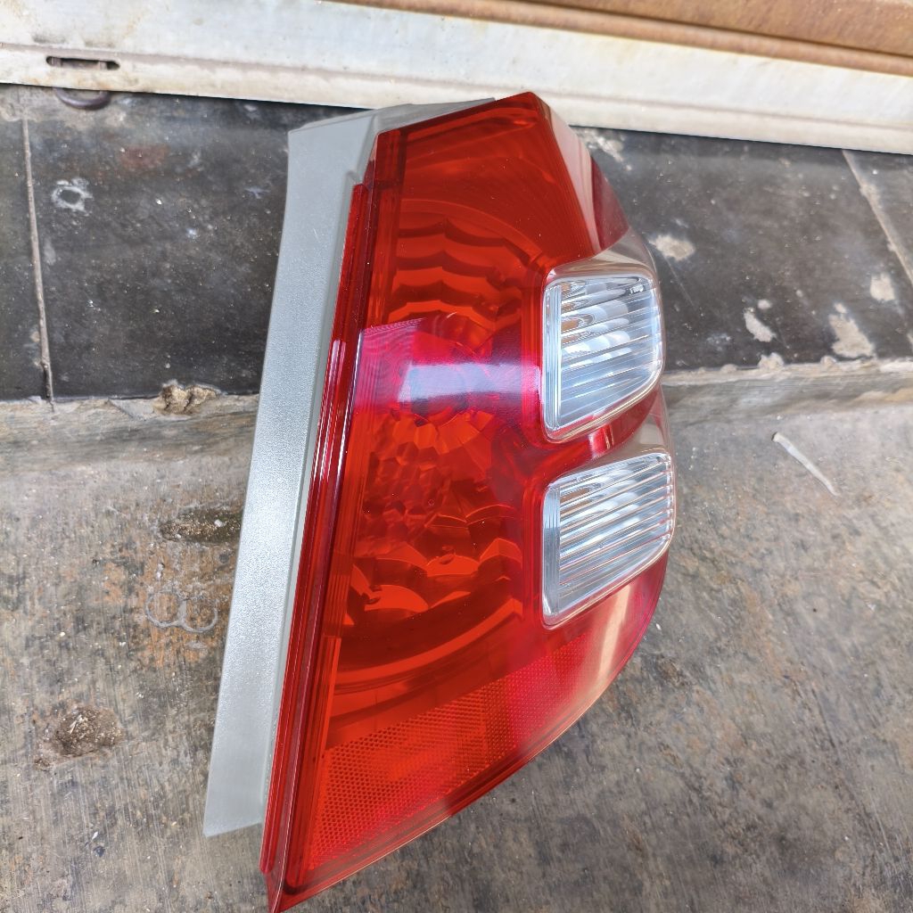 stoplamp Honda Jazz RS S GE8 sebelah kanan tahun 2008 -2011 original copotan