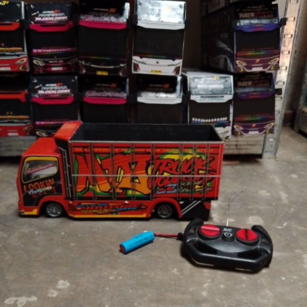 truk remot