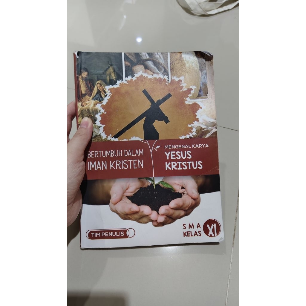 Buku bertumbuh dalam iman kristen kalam kudus kelas 11 bekas