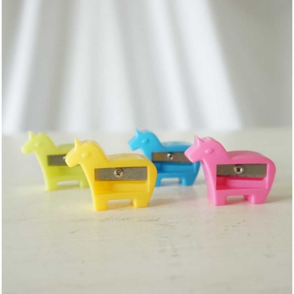 

Serutan Karakter Warna