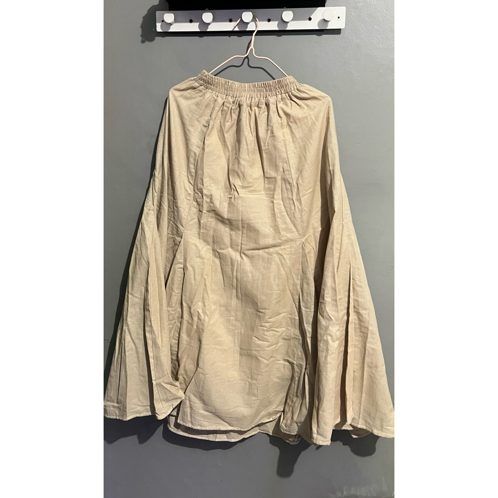 ByNeeth Maxi Robin Skirt Ivory