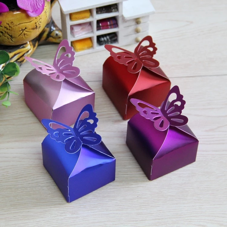 

TOPPERCAKE51_MEDAN Kotak Hadiah Kupu-Kupu / Kotak Persegi Warna Kilat