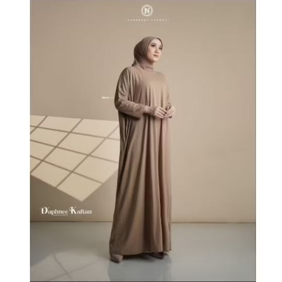DAPHNEE KAFTAN - NADHEERA LUXURY