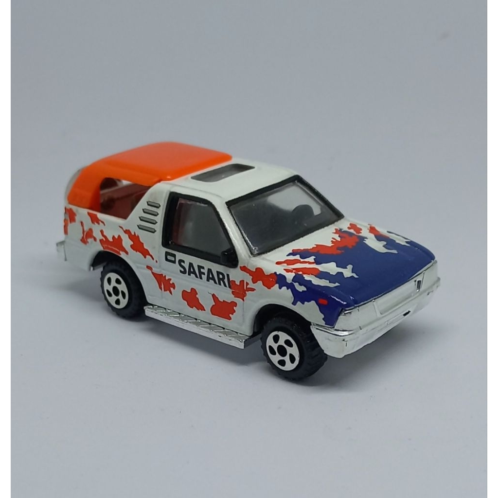 realtoy opel vauxhall frontera sport 2.0i action city loose diecast (t)