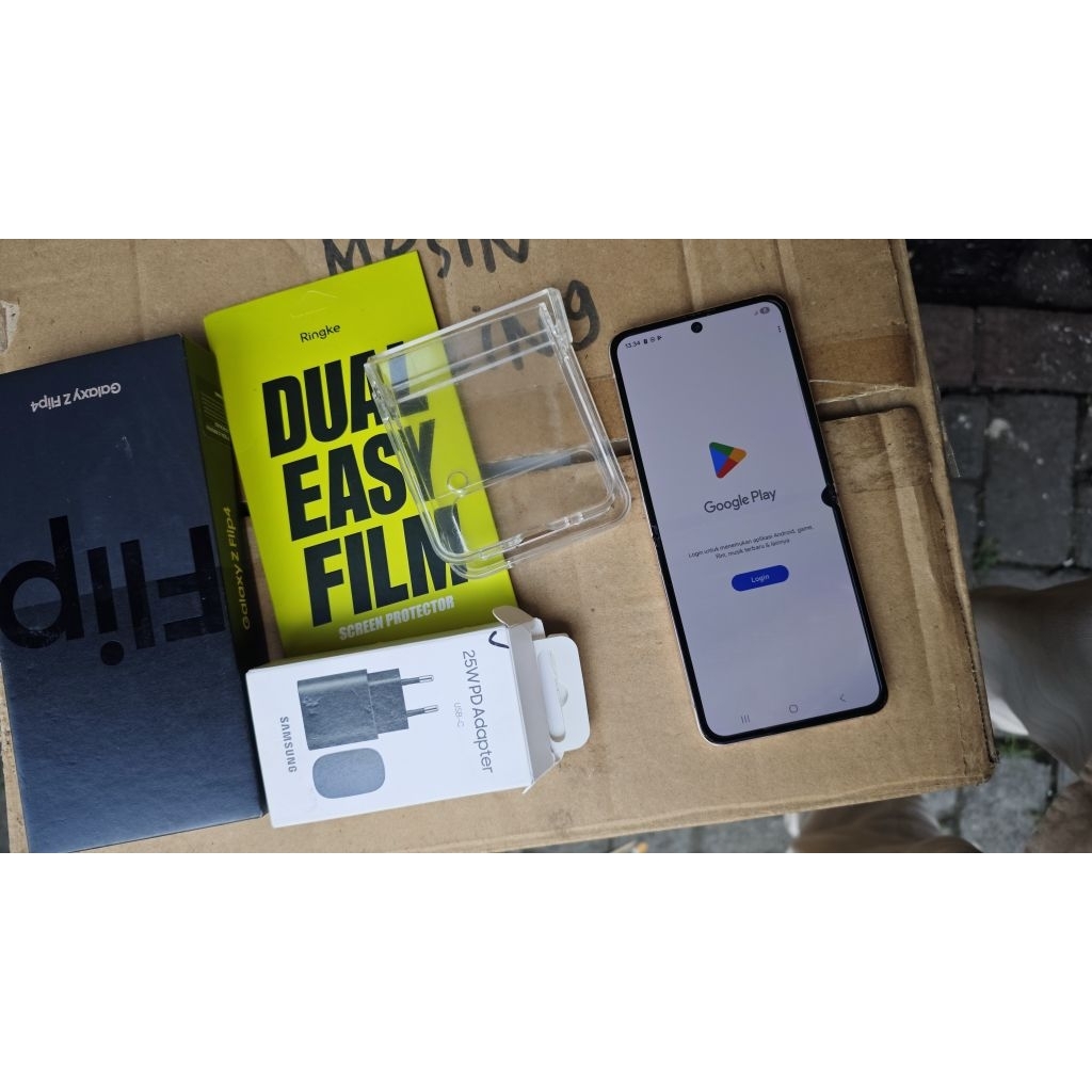 z flip 4 minus pesenan