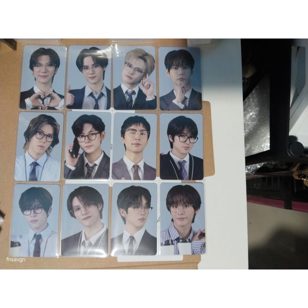 nctzone office worker selca jaemin