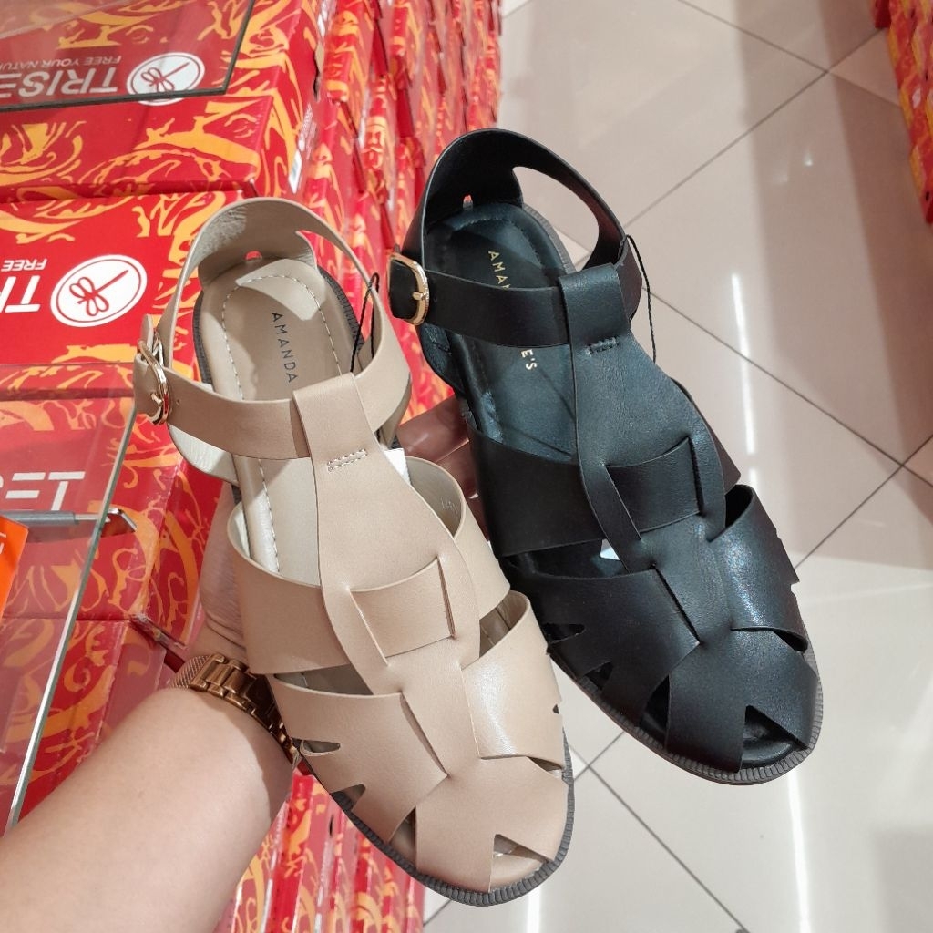 sepatu sandal wanita by brand AMANDA JANE'S