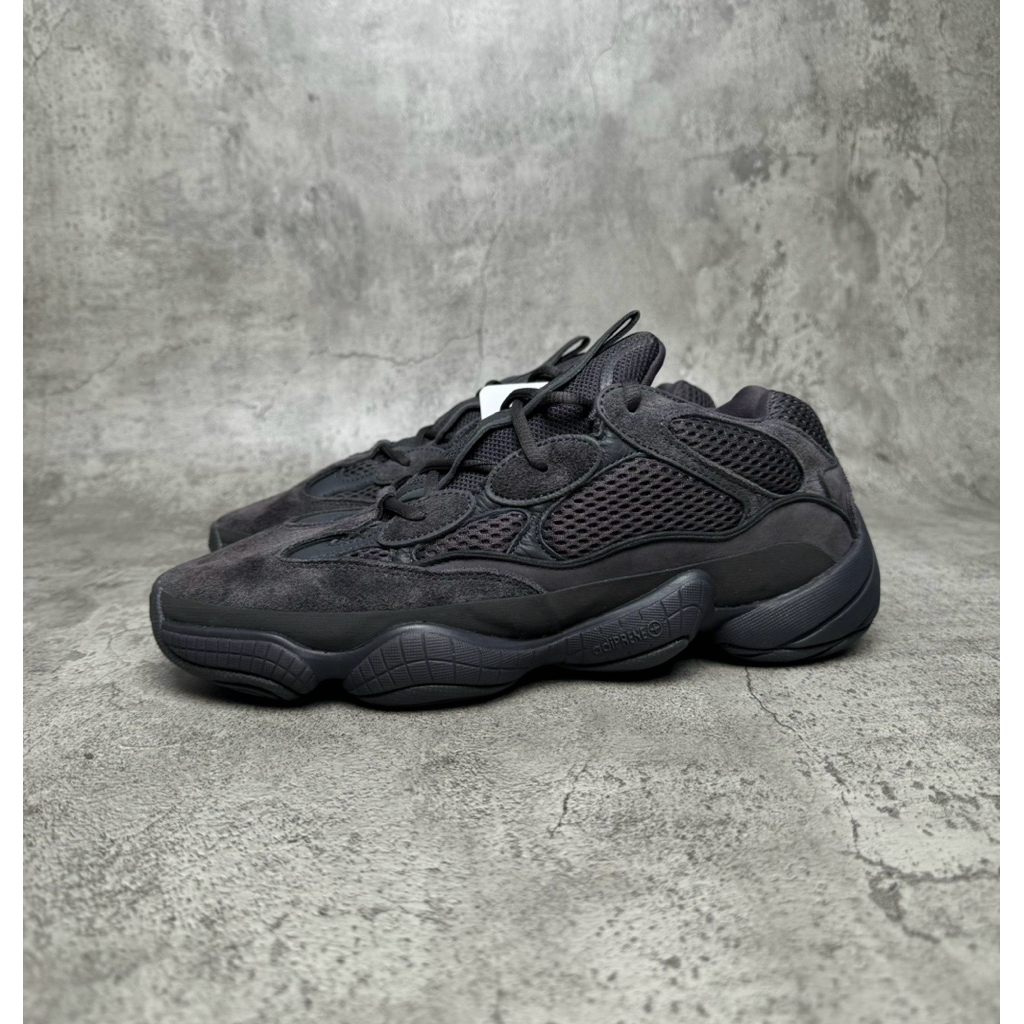adidas yeezy 500 utility black Bnib