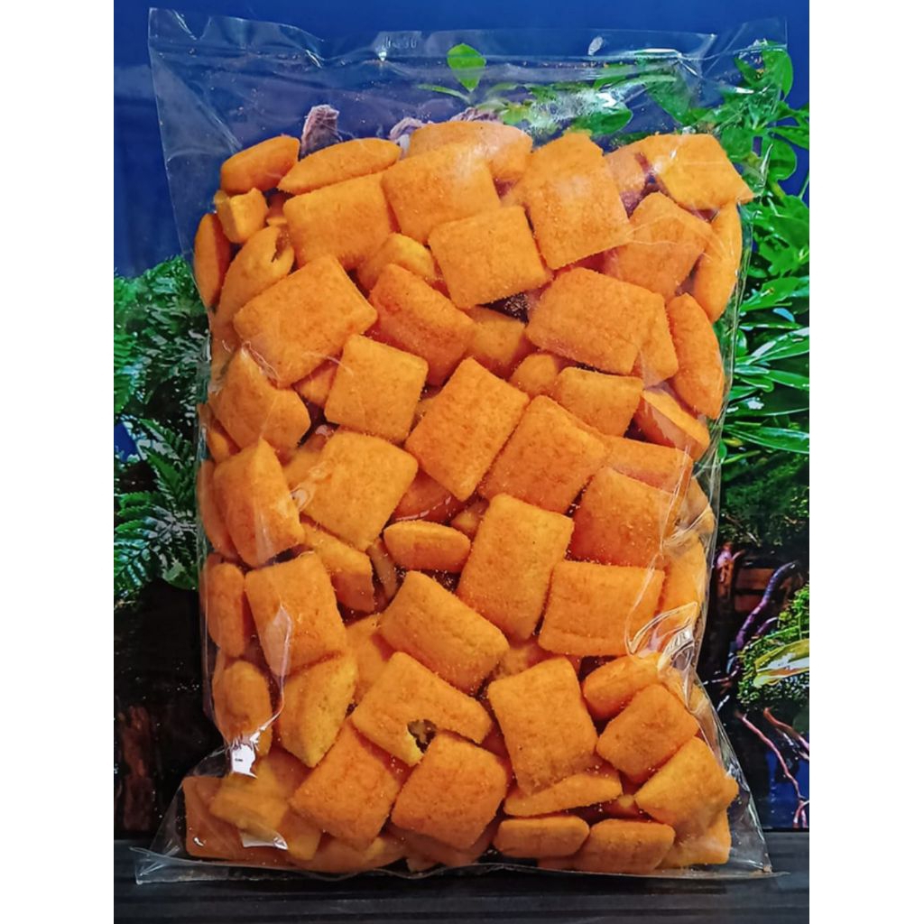 

CHIKI BANTAL KEJU 275GR RENYAH GURIH ASIN ENAK CEMILAN SNACK MAKANAN RINGAN