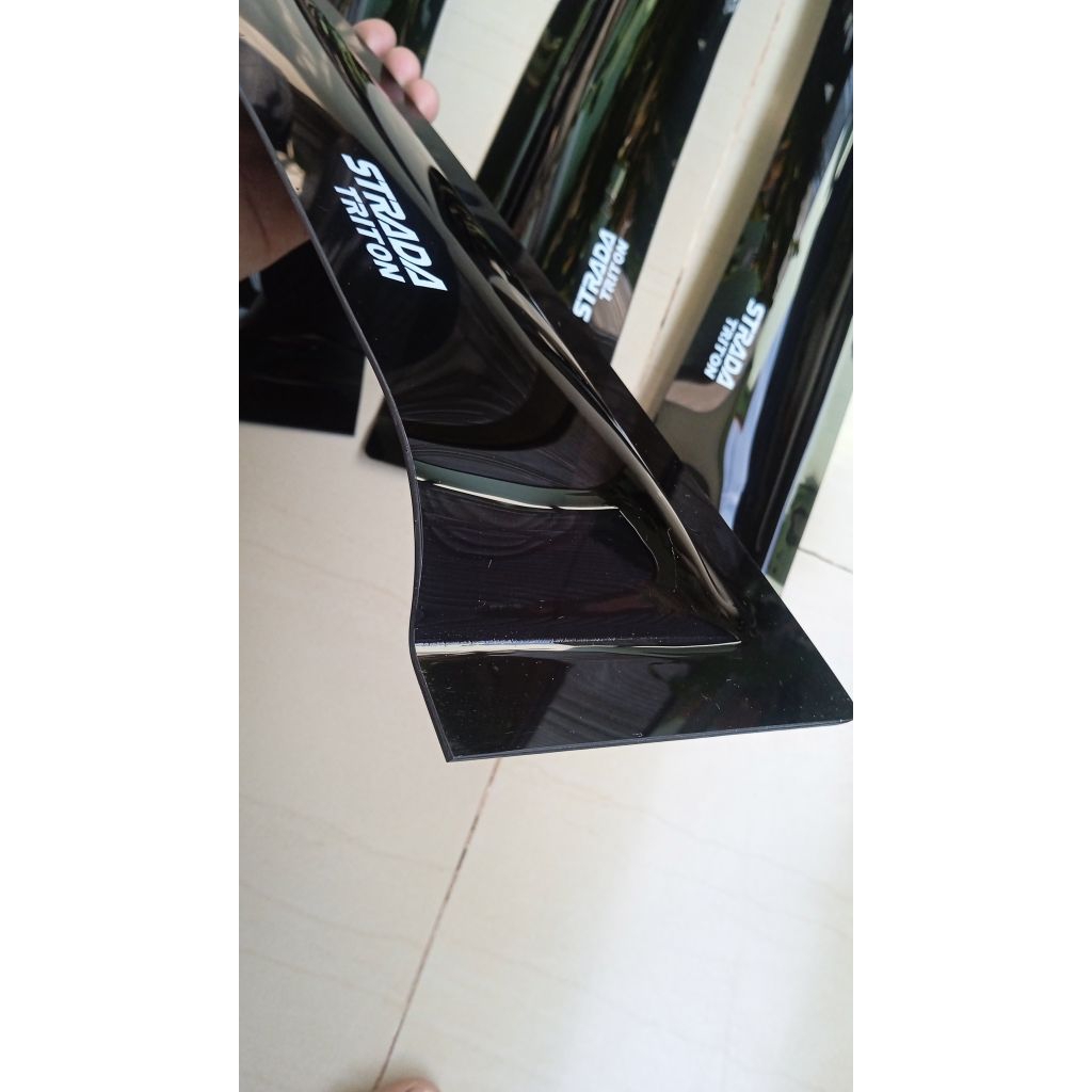 talang air Strada Triton gen 2 aksesoris mobil variasi mobil