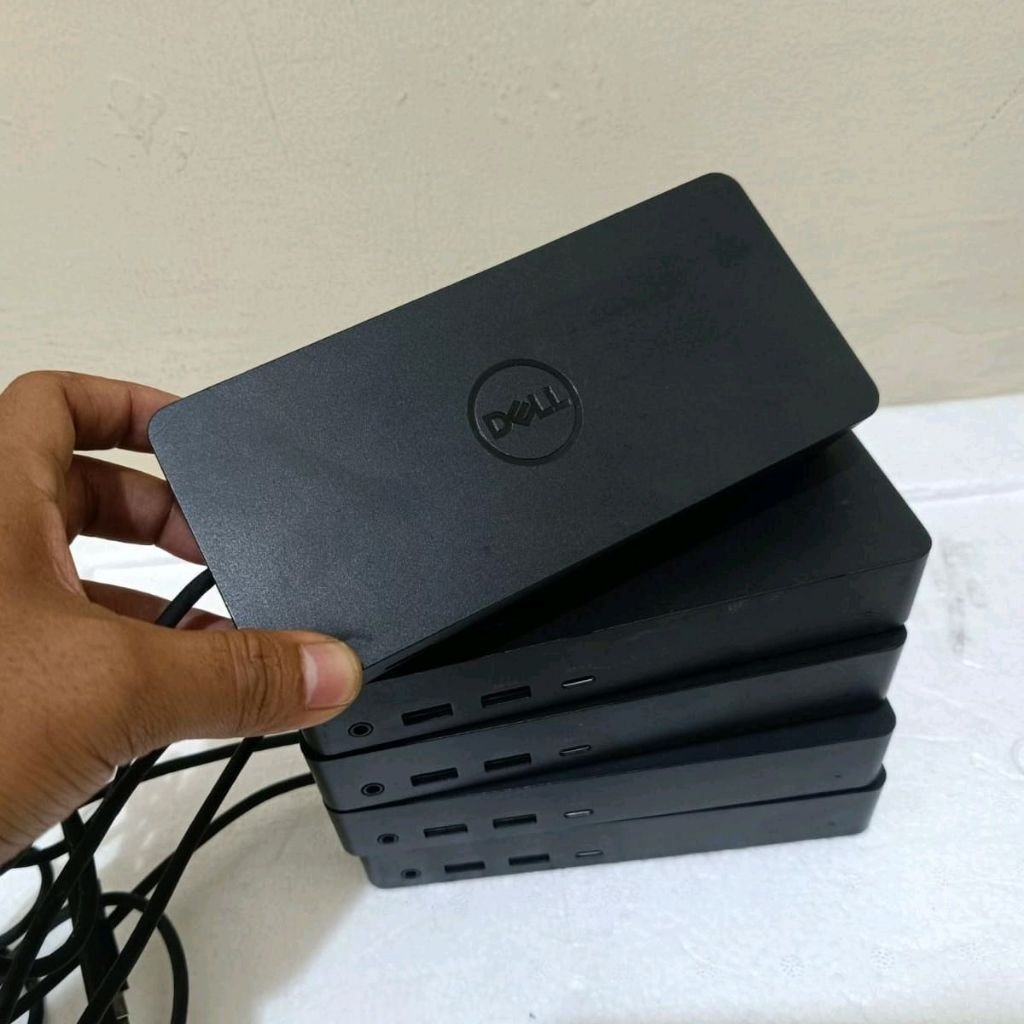 UNIVERSAL DOCKING DELL STATION D6000